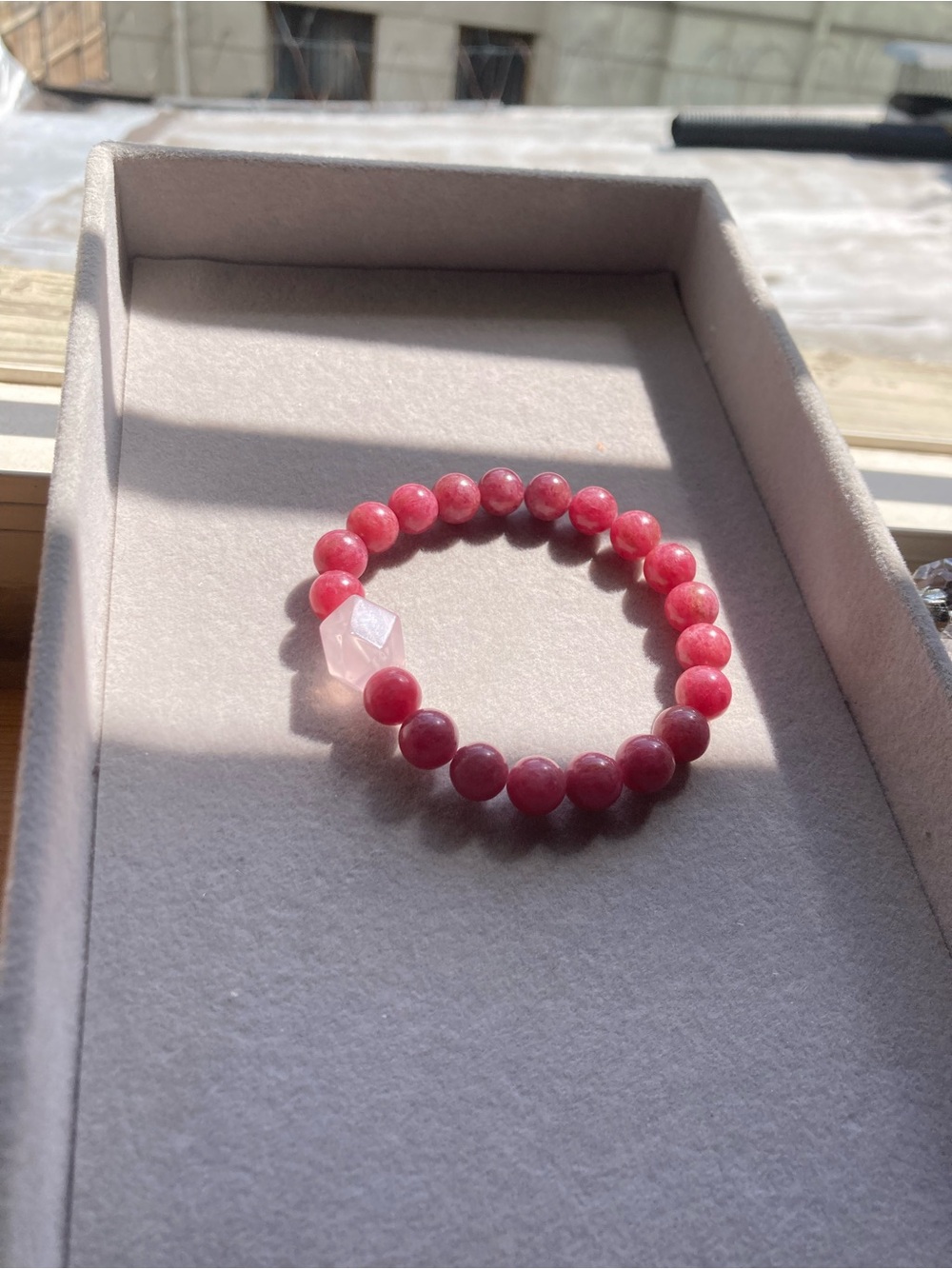 Rose Tone Beaded Stretch Bracelet with Faceted Rose Quartz Accent